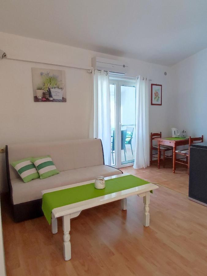 Kastelina Apartments Vir Exterior foto